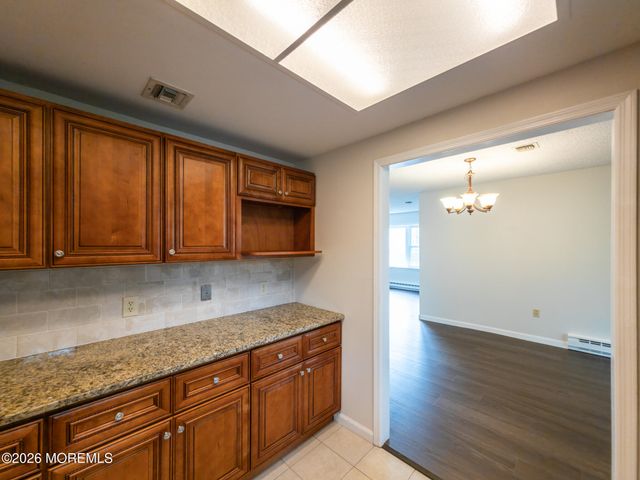 243C Mayflower Way, Monroe, NJ 08831