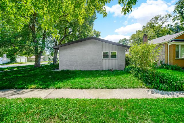 16801 Head Avenue, Hazel Crest, IL 60429