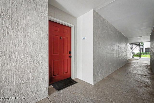 3591 KERNAN Boulevard 301, Jacksonville, FL 32224