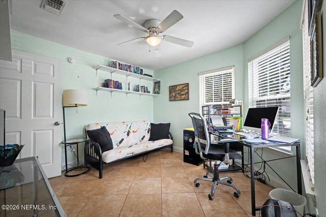 3591 KERNAN Boulevard 301, Jacksonville, FL 32224