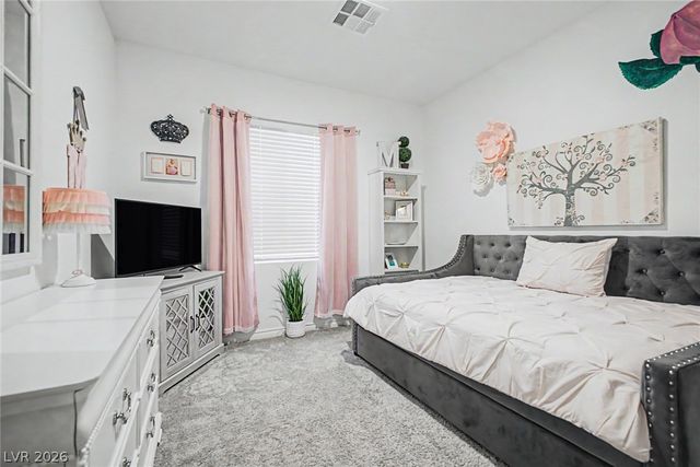 290 Fossil Falls Street, Henderson, NV 89015