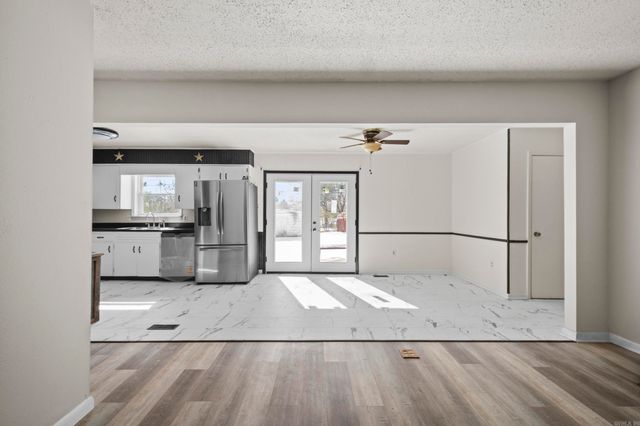 715 Coulter Road, Sherwood, AR 72120