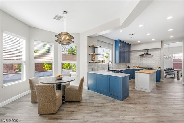 10224 Black Friar Court, Las Vegas, NV 89166