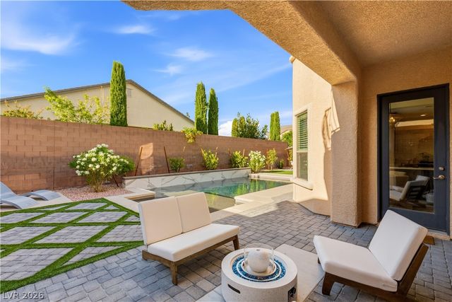 10224 Black Friar Court, Las Vegas, NV 89166