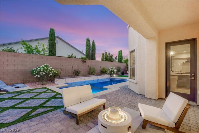 10224 Black Friar Court, Las Vegas, NV 89166