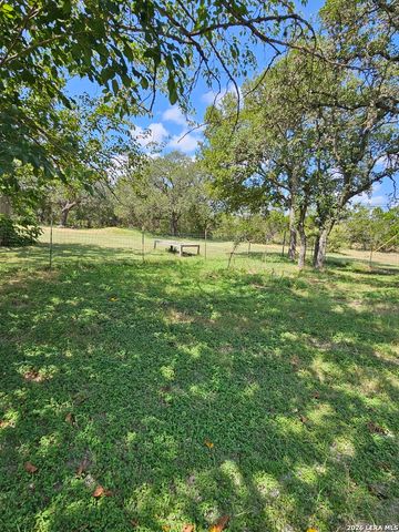 9008 Pocahontas, Spring Branch, TX 78070