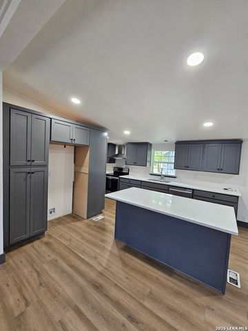 9008 Pocahontas, Spring Branch, TX 78070
