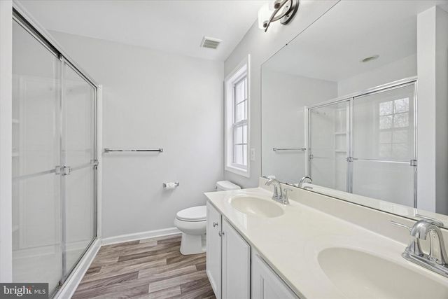 17 HILLVIEW CIR, Lansdowne, PA 19050