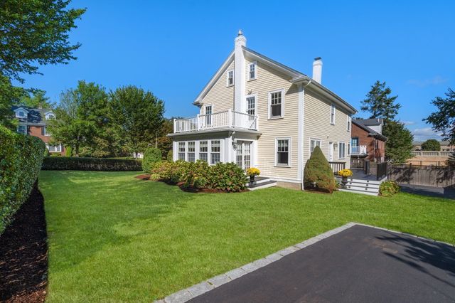 164 Common St, Belmont, MA 02478