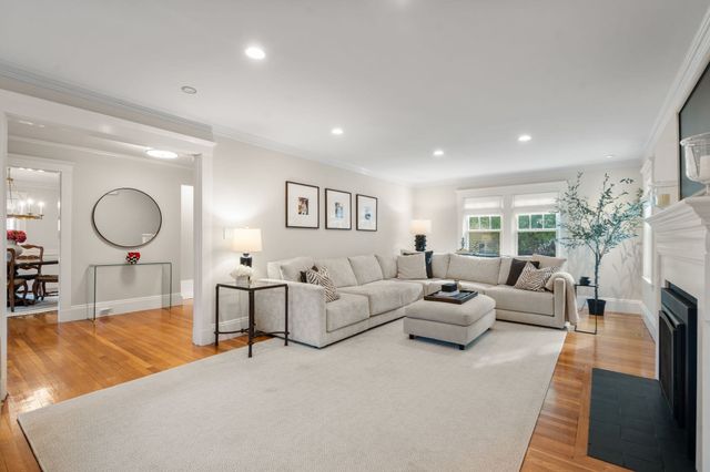 164 Common St, Belmont, MA 02478