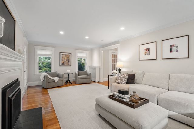 164 Common St, Belmont, MA 02478