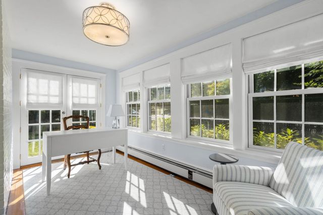 164 Common St, Belmont, MA 02478