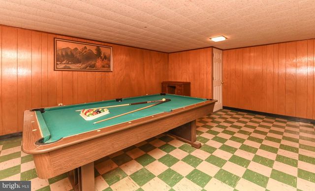260 BEACON AVE, Paulsboro, NJ 08066