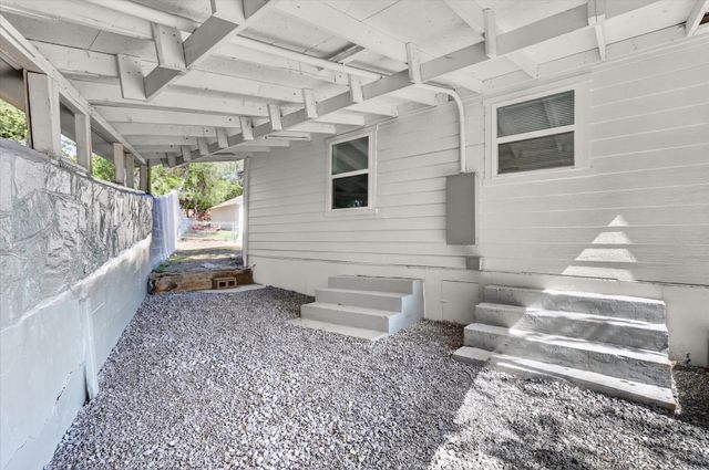71 Crown Road, Willow Park, TX 76087