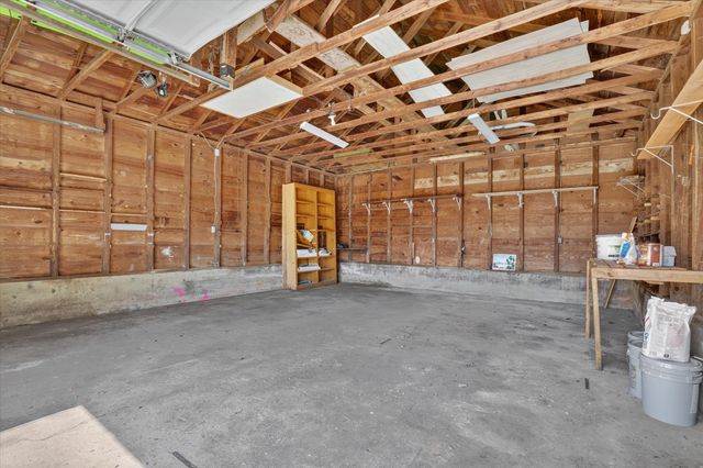 71 Crown Road, Willow Park, TX 76087