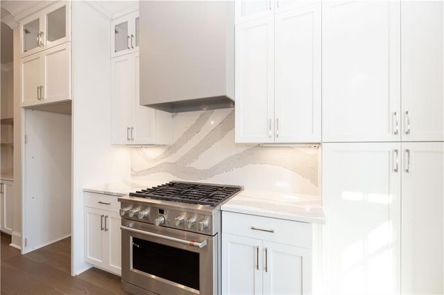 220 Midnight Oak Run 2, Alpharetta, GA 30009
