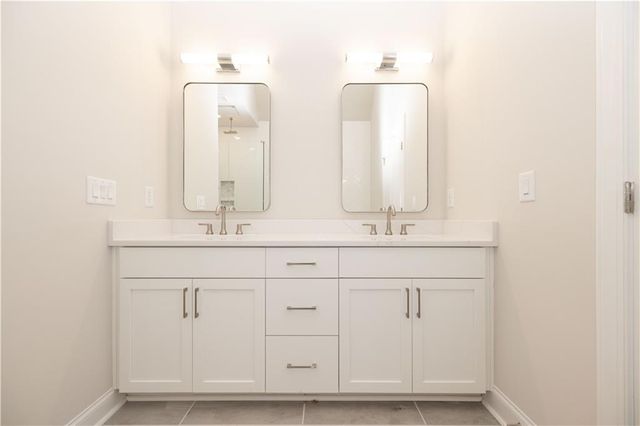 220 Midnight Oak Run 2, Alpharetta, GA 30009