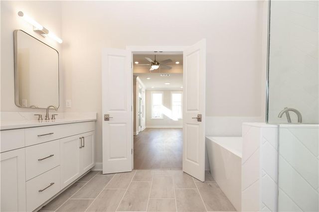 220 Midnight Oak Run 2, Alpharetta, GA 30009