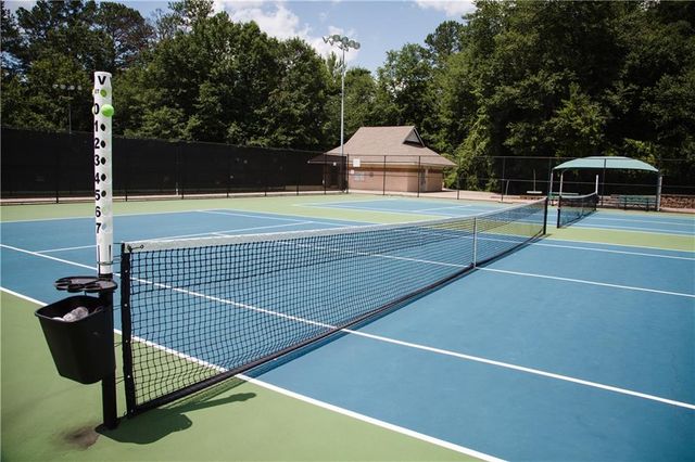 220 Midnight Oak Run 2, Alpharetta, GA 30009