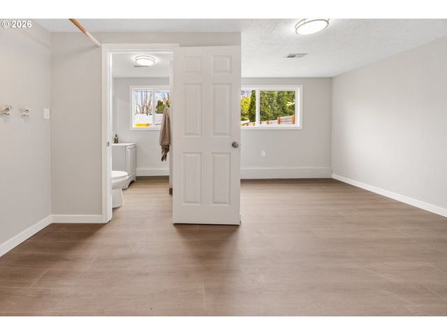 3911 N ATTU St, Portland, OR 97217