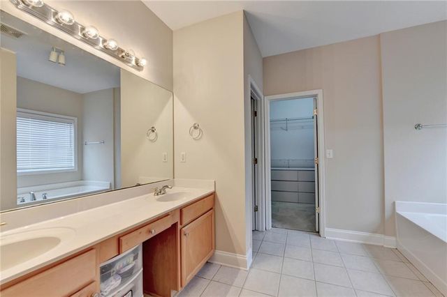 4940 Rolling Rock Drive, Buford, GA 30518