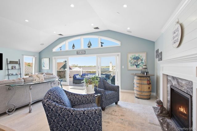 241 W Pine Street, Long Beach, NY 11561