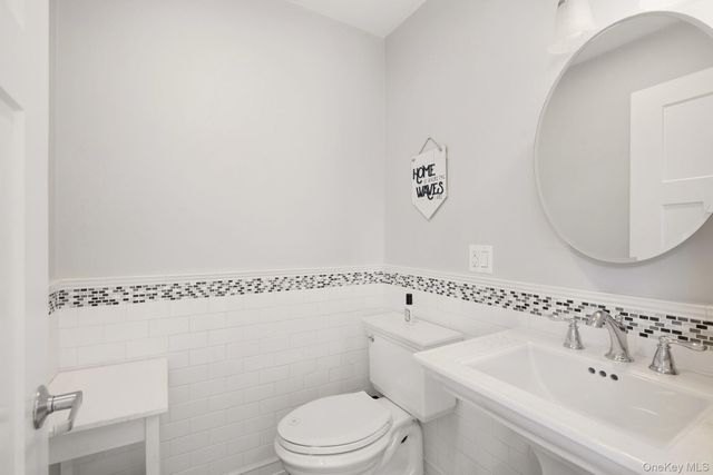 241 W Pine Street, Long Beach, NY 11561