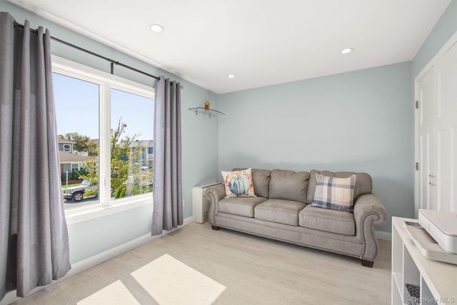 241 W Pine Street, Long Beach, NY 11561