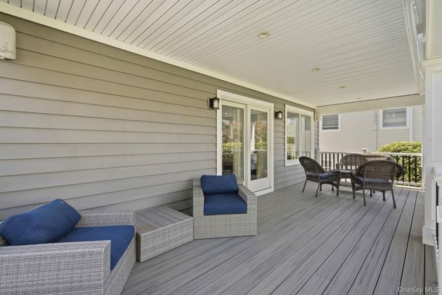 241 W Pine Street, Long Beach, NY 11561