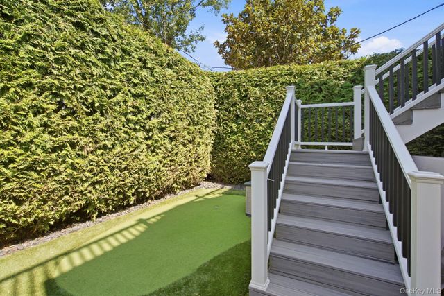 241 W Pine Street, Long Beach, NY 11561