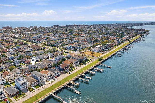 241 W Pine Street, Long Beach, NY 11561