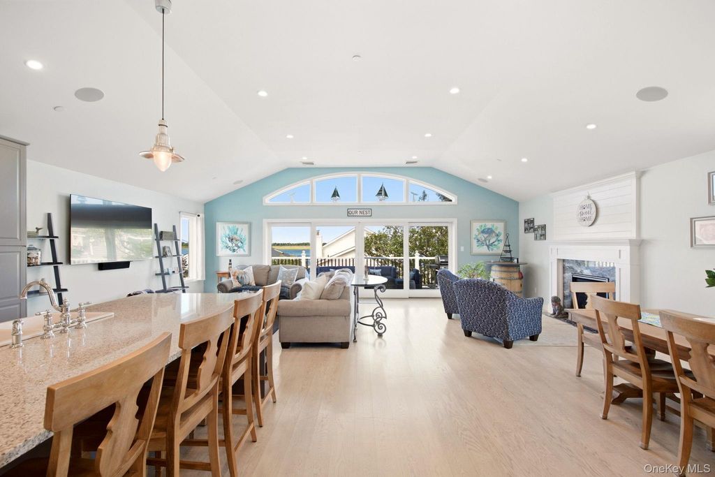 241 W Pine Street, Long Beach, NY 11561 — photo 5