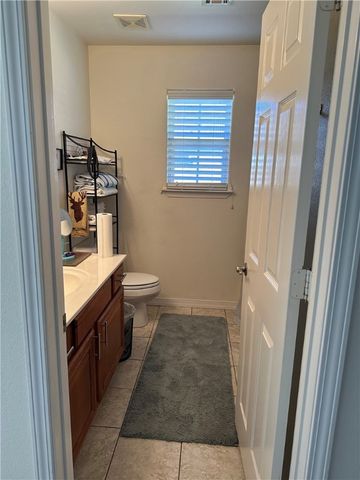 6 Roessler Lane, Bella Vista, AR 72715