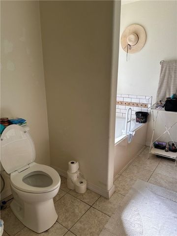 6 Roessler Lane, Bella Vista, AR 72715