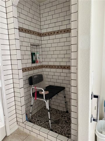 6 Roessler Lane, Bella Vista, AR 72715