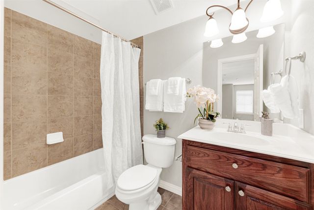 1020 Oriole Drive, Murphy, TX 75094