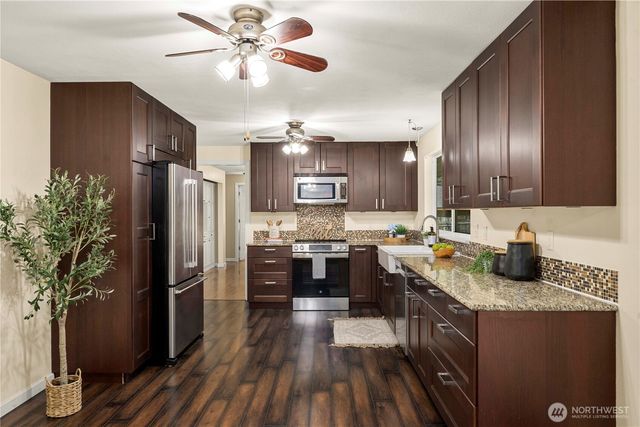 10708 112th Street SW, Lakewood, WA 98498