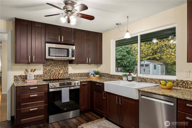 10708 112th Street SW, Lakewood, WA 98498