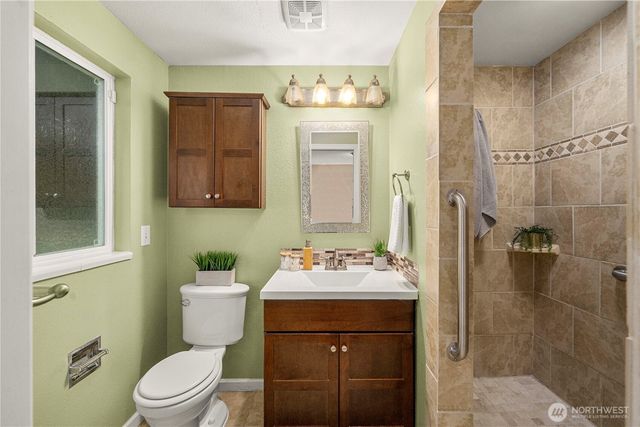 10708 112th Street SW, Lakewood, WA 98498