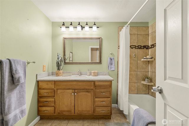 10708 112th Street SW, Lakewood, WA 98498