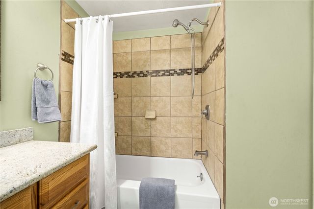 10708 112th Street SW, Lakewood, WA 98498