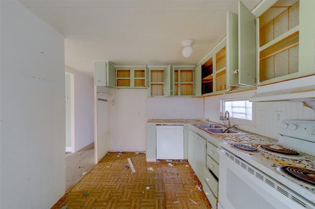 6500 49TH WAY N, Pinellas Park, FL 33781