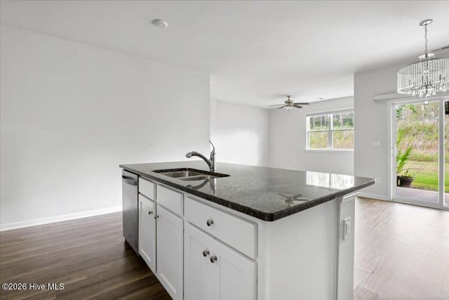 1326 Cadbury Castle Drive SE 40, Bolivia, NC 28422