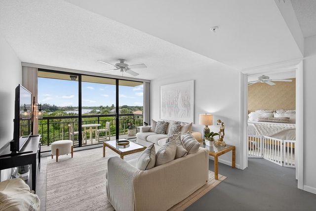 1801 Marina Isle Way 502, Jupiter, FL 33477