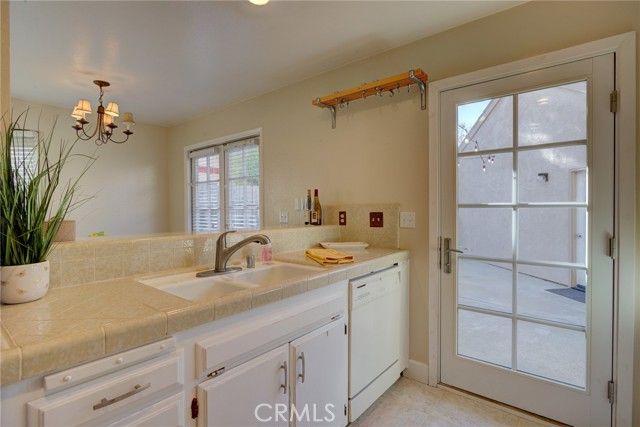 1106 Oceanaire 1, San Luis Obispo, CA 93405