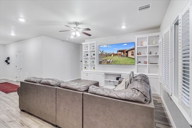 7938 Fort Griffen Dr, Corpus Christi, TX 78414