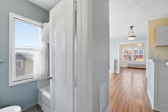 286 Van Buren Avenue 6, Saint Paul, MN 55103