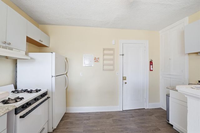 286 Van Buren Avenue 6, Saint Paul, MN 55103