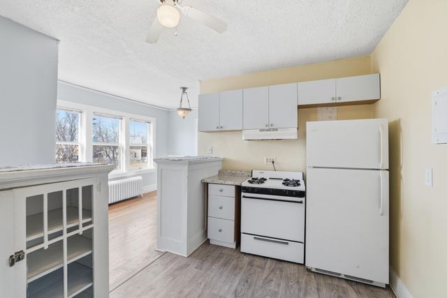 286 Van Buren Avenue 6, Saint Paul, MN 55103