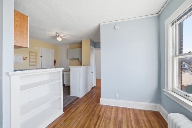 286 Van Buren Avenue 6, Saint Paul, MN 55103